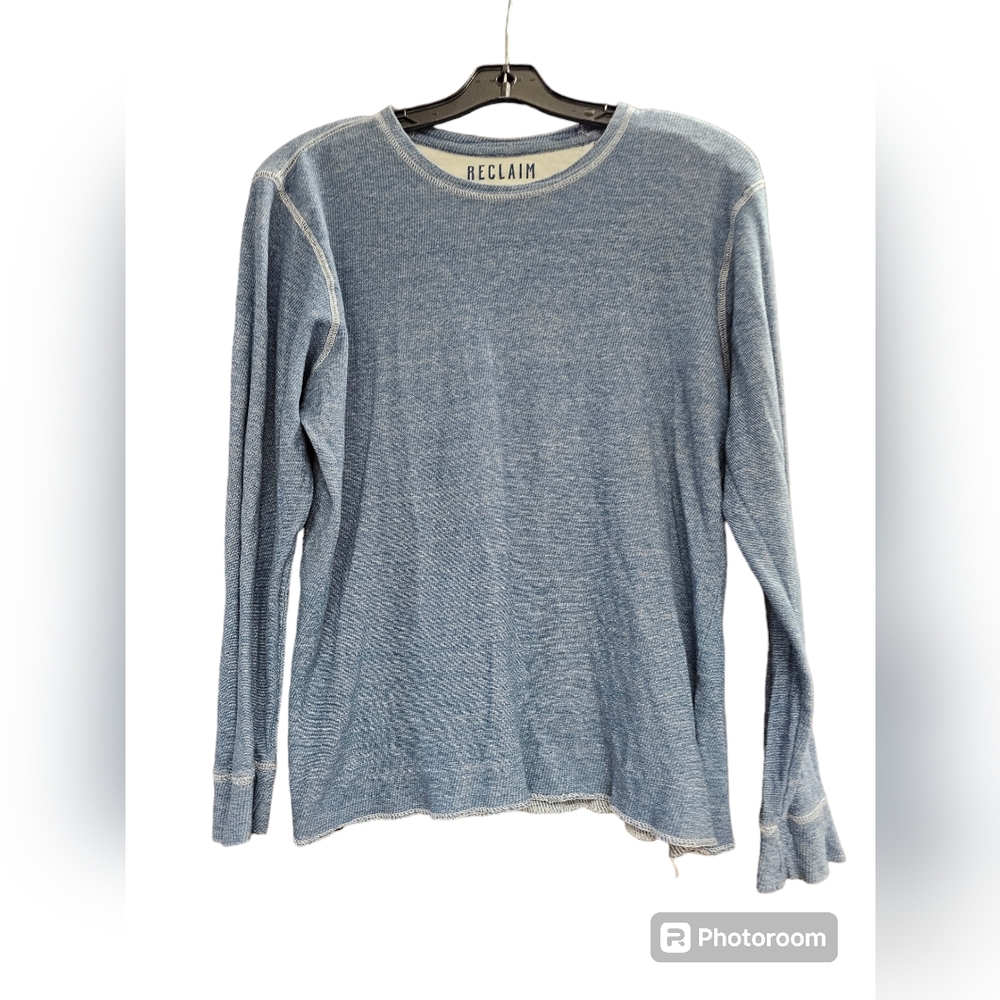 Men's long sleeve blue shirt